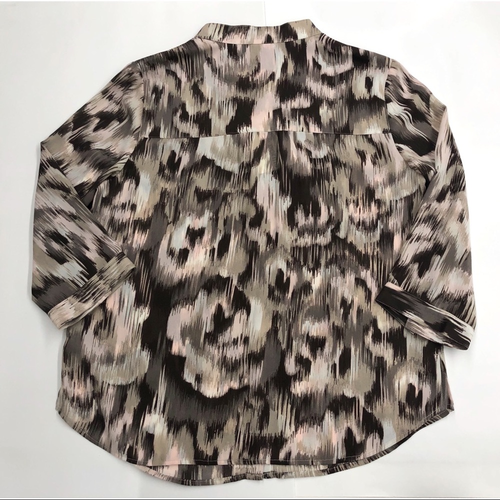 Chico’s Brown Tan Pleated V-Neck Blouse - Picture 9 of 13